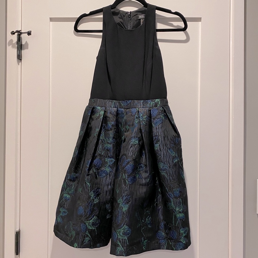 Women’s/Junior’s Festive Dress
